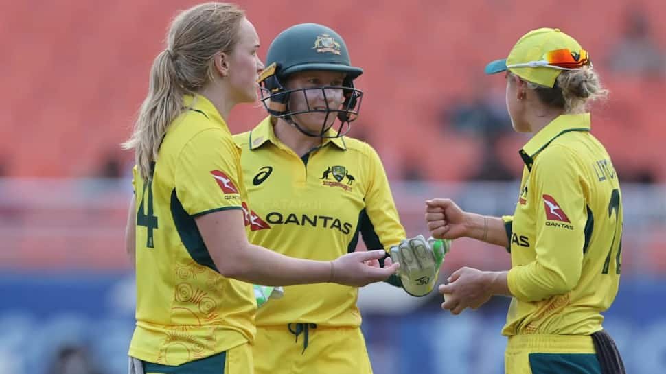 1831494-icc-punish-australia-for-slow-over-rate-against-india.jpg