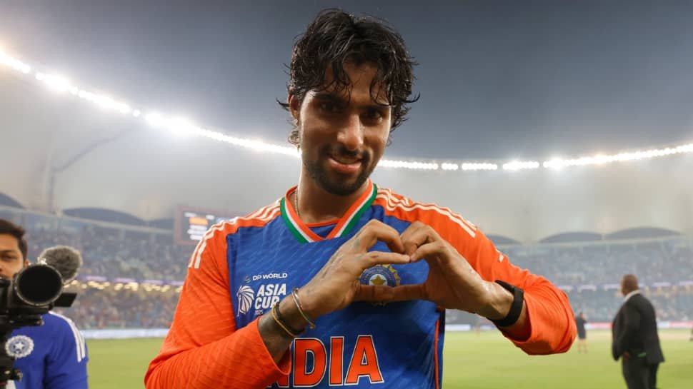 1838556-tilak-varma-hails-childhood-coaches-after-his-asia-cup-2025-heroics.jpg