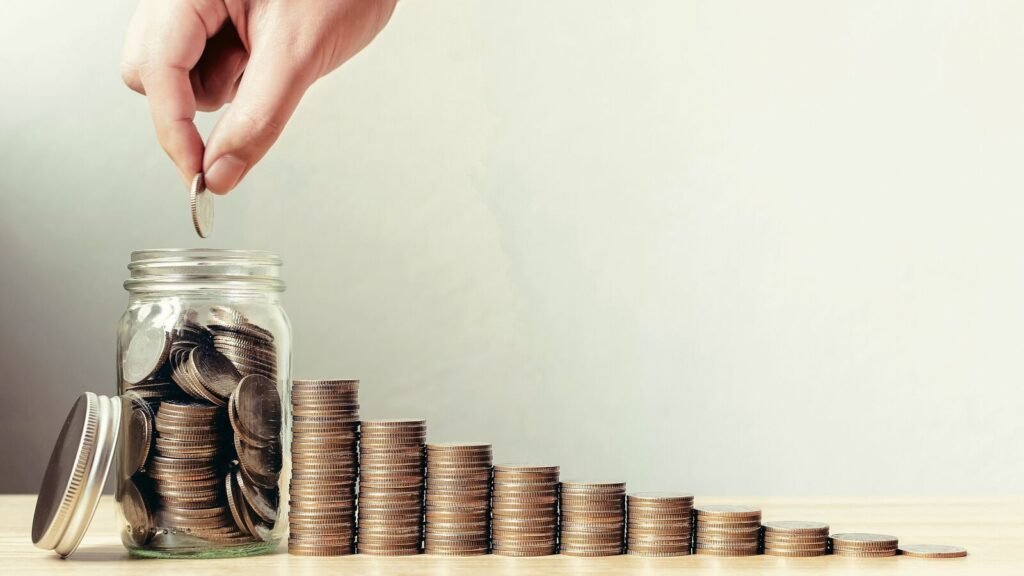 2-0-1302781631-mutual-funds-0_1679595529949_1757256787655.jpg