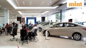 2-0-176583978-Car-showroom-0_1680864040302_1758089336250.jpg