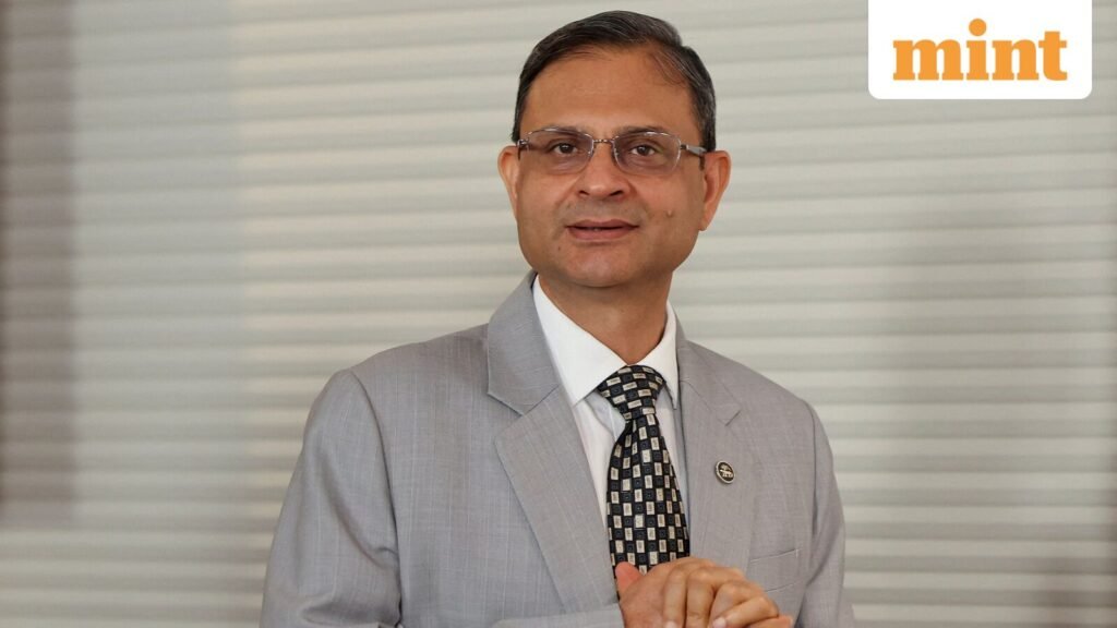 INDIA-ECONOMY-RATES-4_1754483019850_1754483032777_1758298162317.JPG