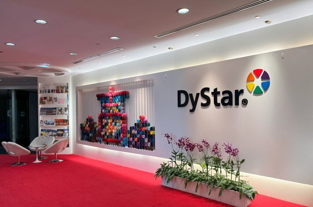 dystarhq-reception-library_316510.jpg