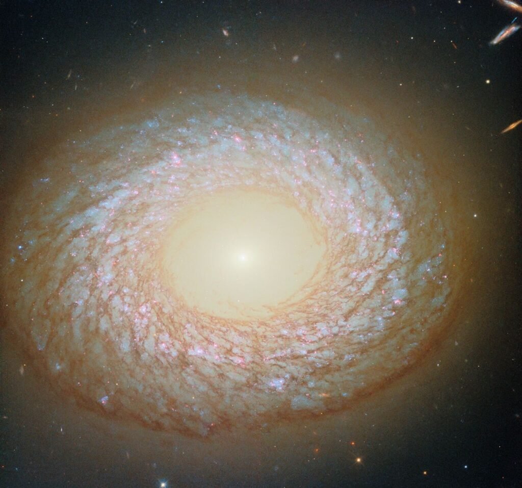 hubble-captures-puzzli.jpg
