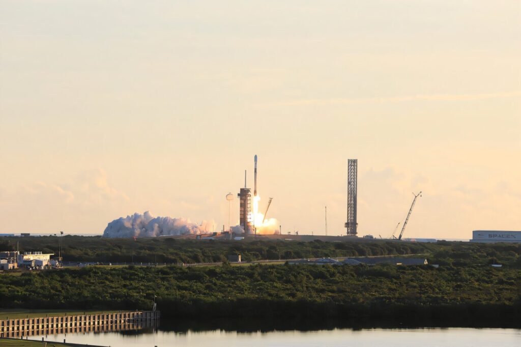 nasa-launches-mission.jpg