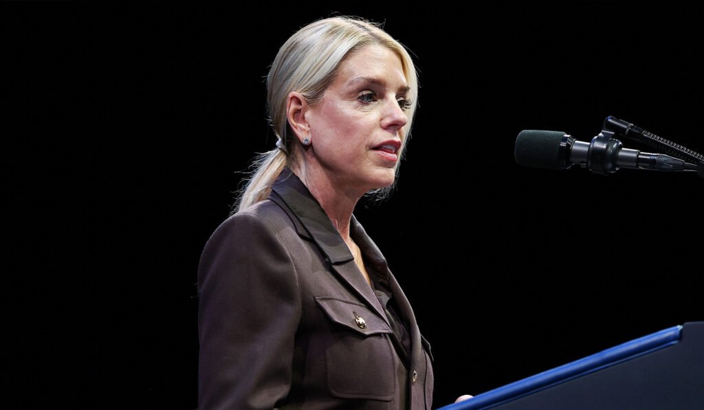 pam-bondi.jpg