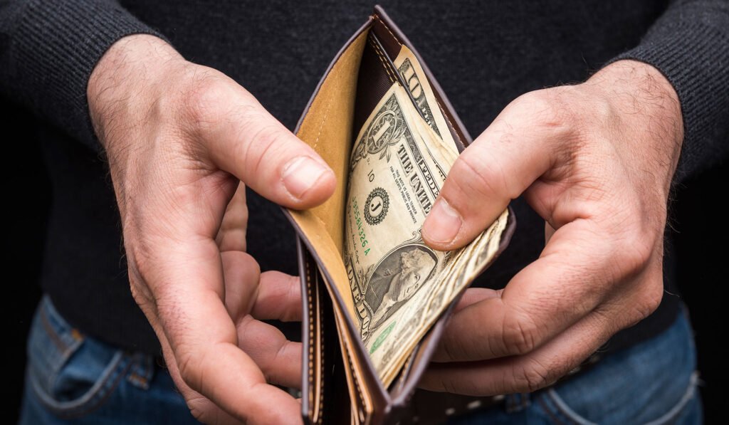 wallet-money.jpg
