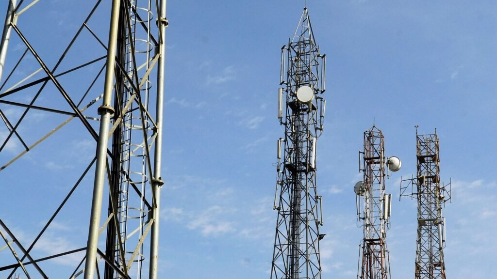 2-0-169858504-Telecom-1-0_1680854446557_1761304822787_1761304927760.JPG