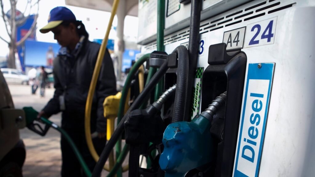 2-0-179759941-Diesel-India-0_1680860678343_1761725654952.JPG