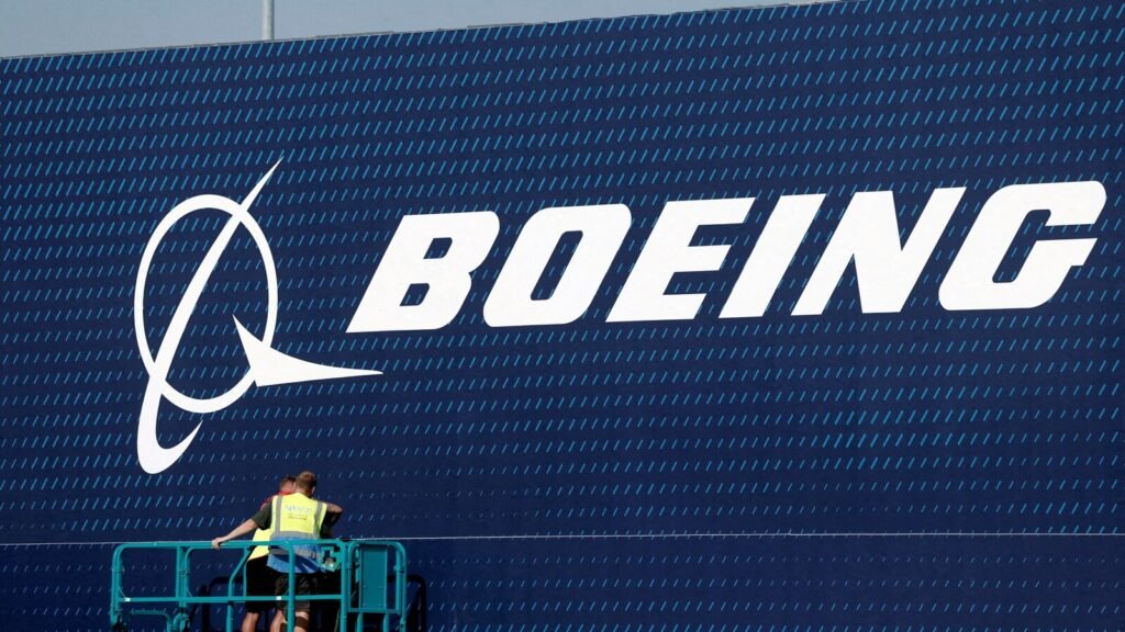 BOEING-LABOR-0_1760792288523_1760792443485.JPG