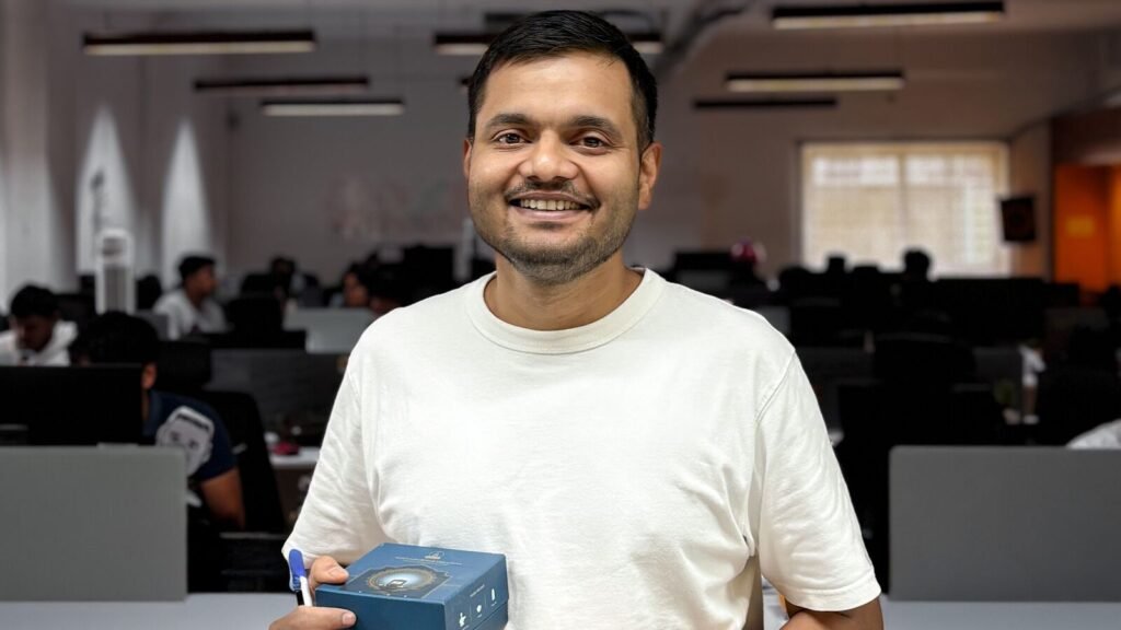 Prashant_Sachan_1_1762074677539_1762074699341_1762074762093.jpg