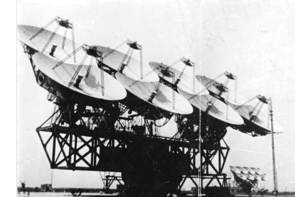 a-space-historian-expl.jpg