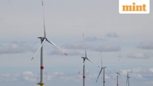 FILES-FRANCE-ENERGY-ELECTRICITY-WIND-1_1765854116317_1765854130353.jpg