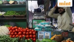 UPI-empowered-small-merchants-reduced-cash-handli_1767273925042_1767273934529.jpg