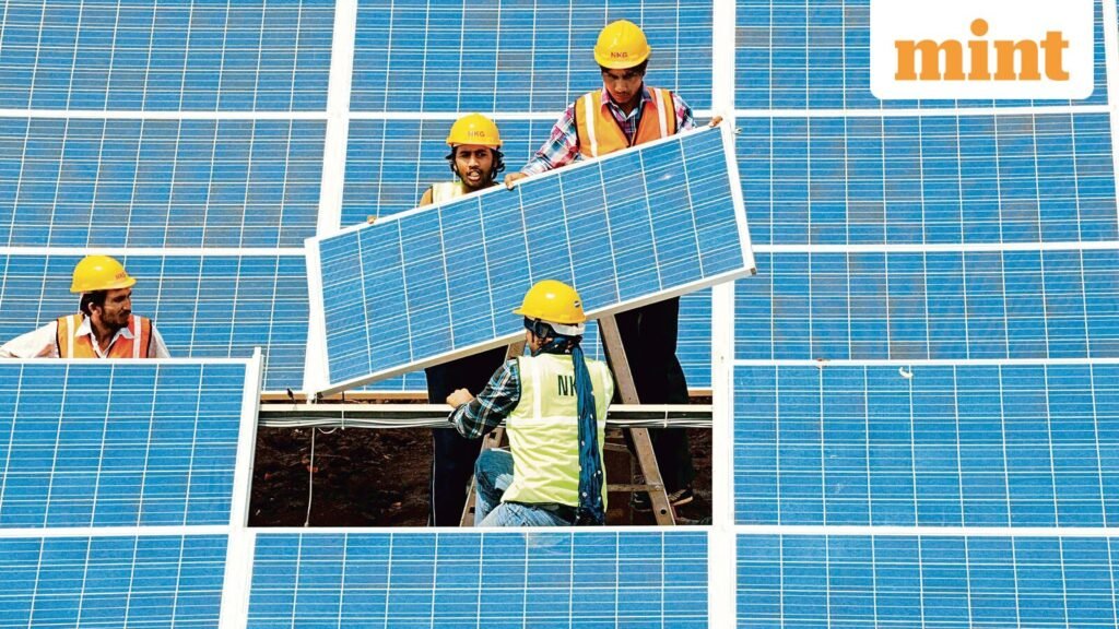 2-0-1280232835-solarpanel-4-0_1679553559661_1772039851261.jpg