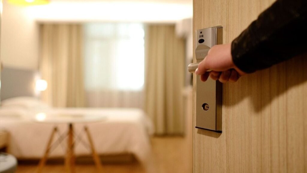 Hotels_1737982228673_1771998636641.jpg