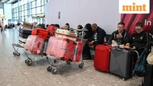 BRITAIN-IRAN-US-ISRAEL-CONFLICT-TRAVEL-9_1772421734679_1772433881576.jpg