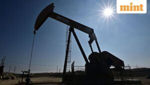 crude_oil_1697775793536_1774239603300.jpg