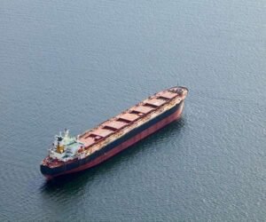 oil-tanker-ocean-marker-hg.jpg