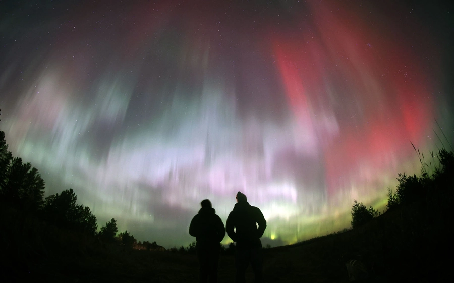 Aurora-Nov-12-2025-Shawn-and-Mandy-field-S.webp.webp